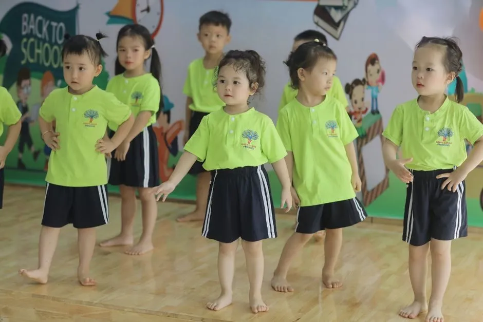 Thu mon la vi tri trong bong da nham bao ve khung thanh Thủ môn là vị trí trong bóng đá nhằm bảo vệ khung thành