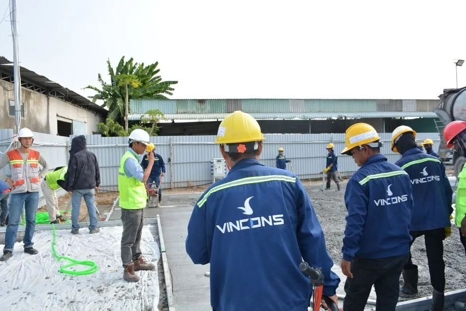Thông tin về tác giả Hoàng Anh Tuấn